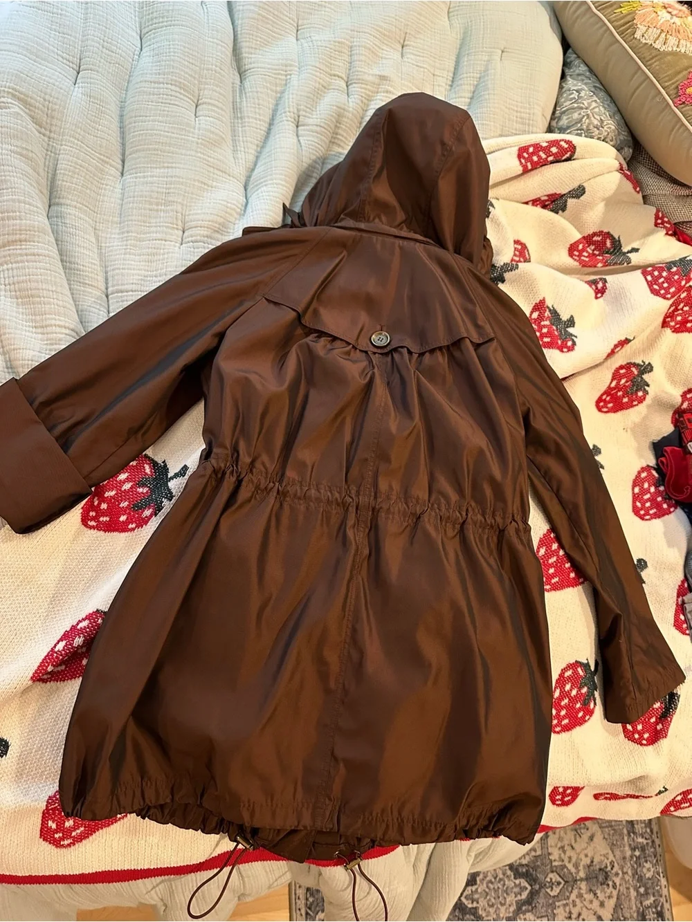 Burberry bronze/brown Hooded Raincoat - Picture 2 of 7